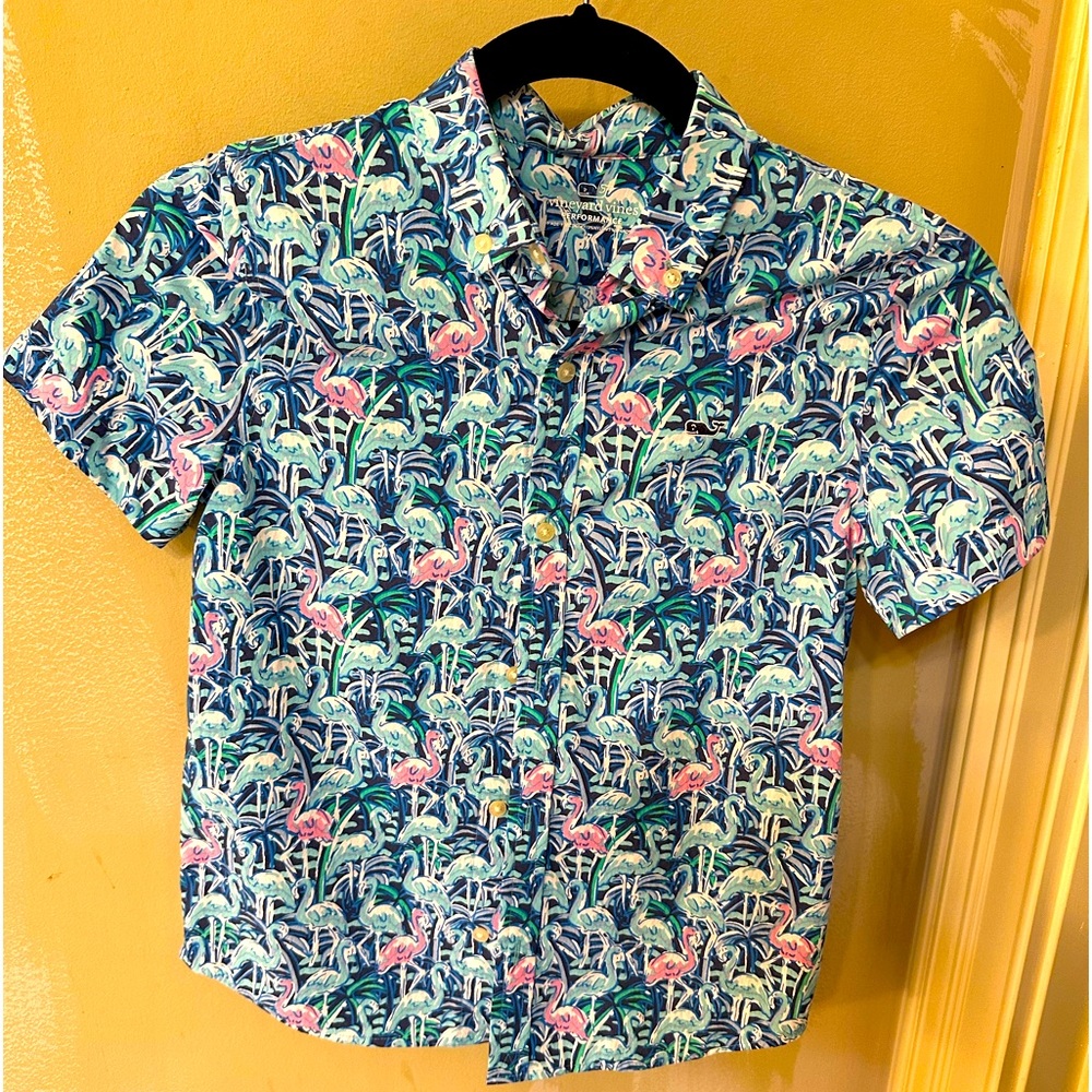 Vineyard Vines Size 7 performance island button up